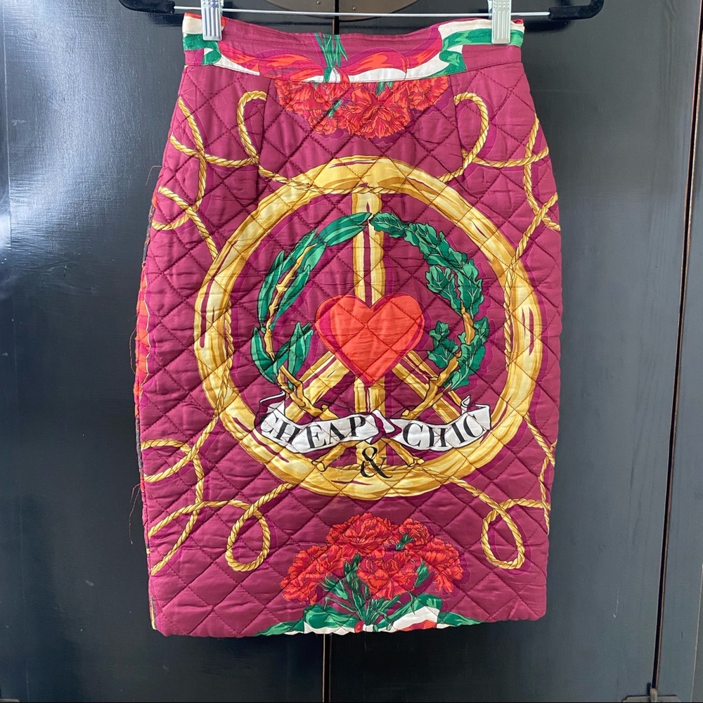 Moschino quilt skirt with heart design